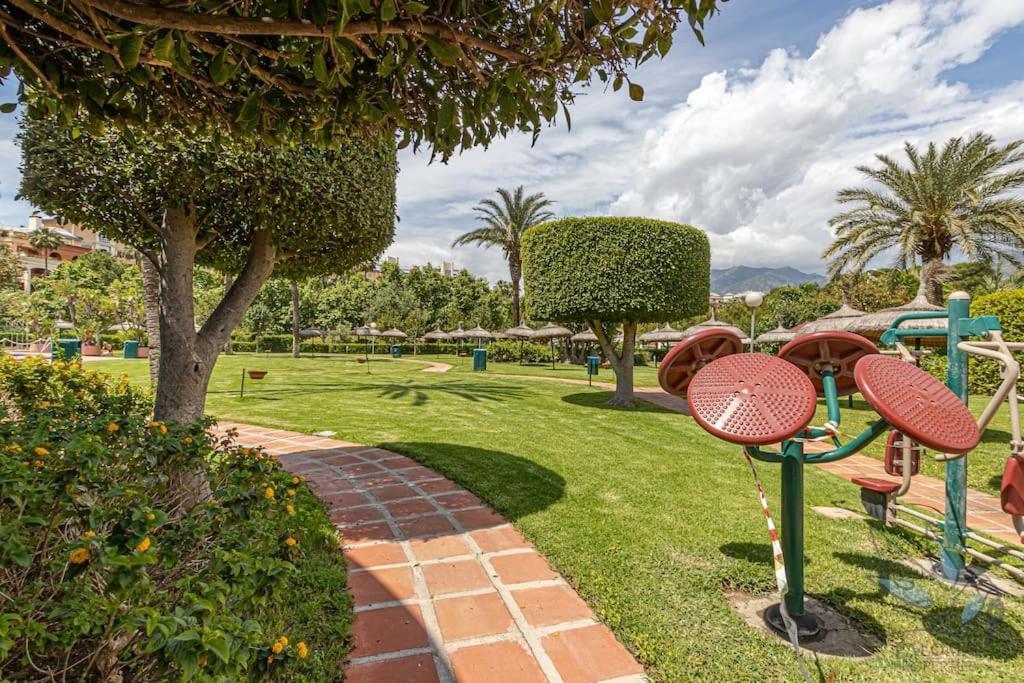 Precioso Apt De 1 Habitacion En Benalbeach Benalmadena Exterior photo